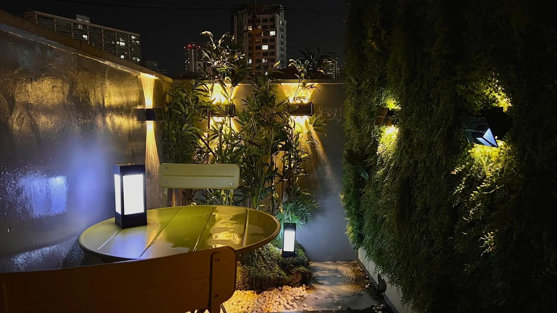 Doboy House Apartment Seoul