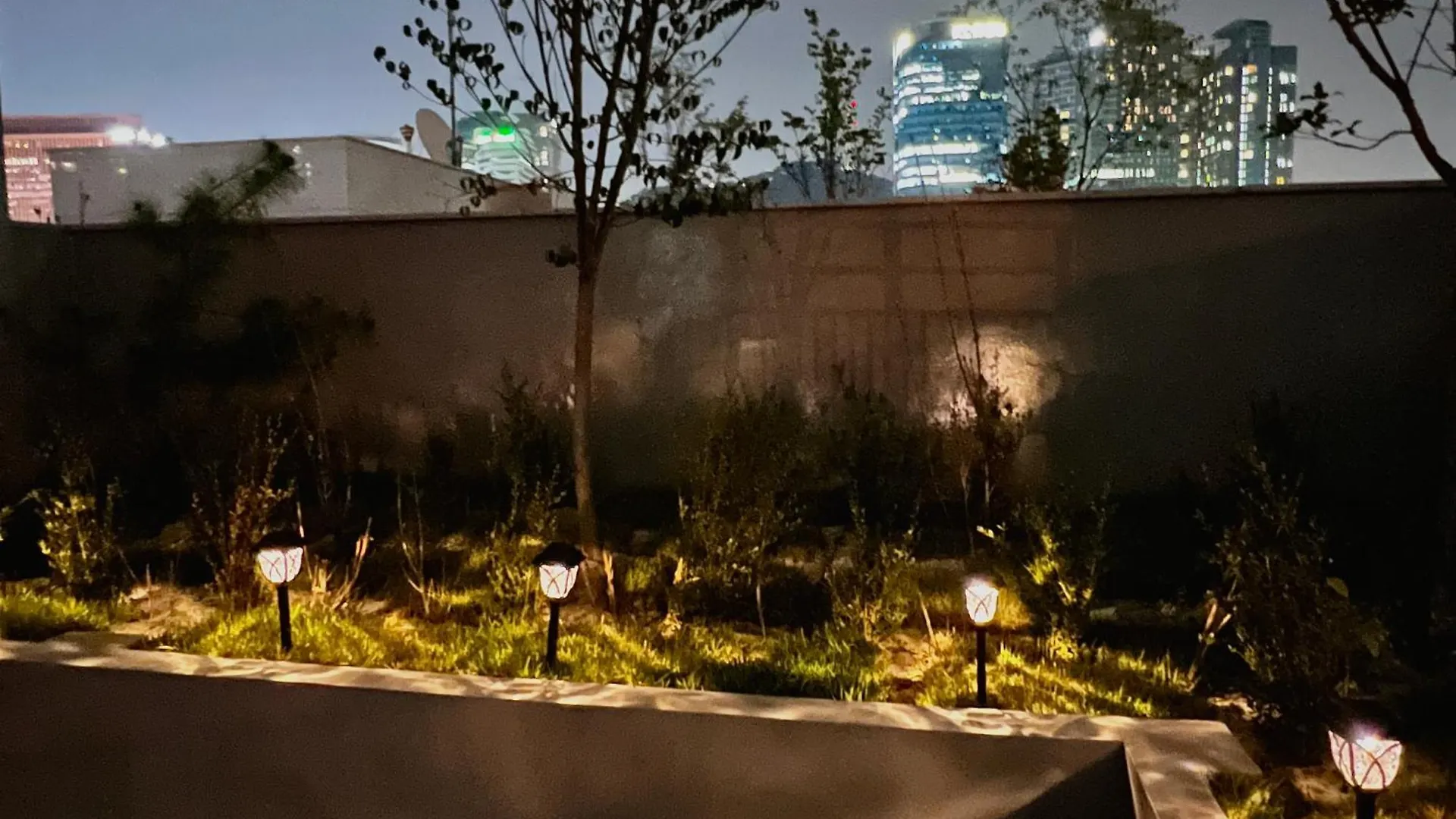 Doboy House Apartment Seoul