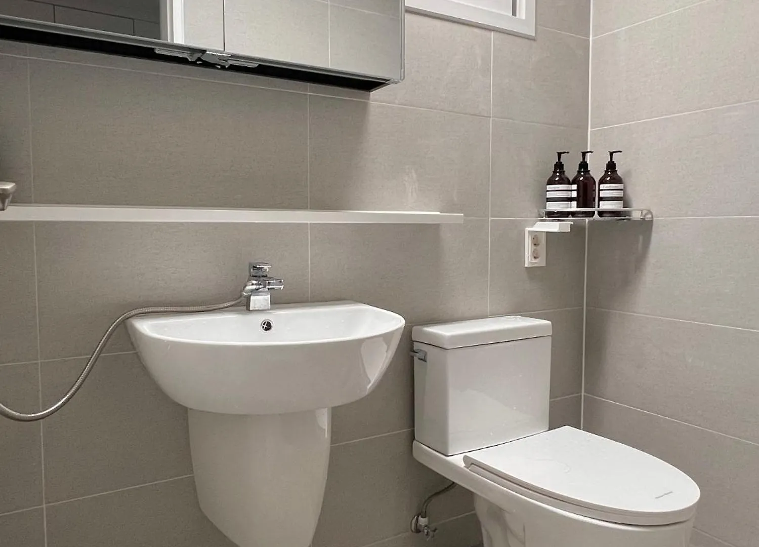 Doboy House Apartment Seoul
