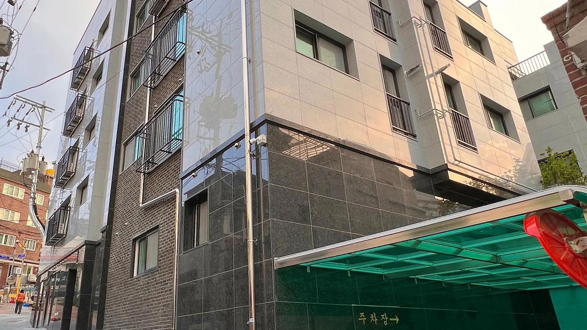 Doboy House Apartment Seoul